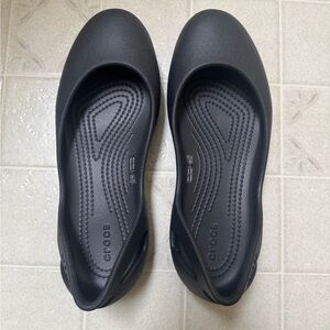 CROCS Women's Black Slip-On Ballet Flats — Lightweight Comfort